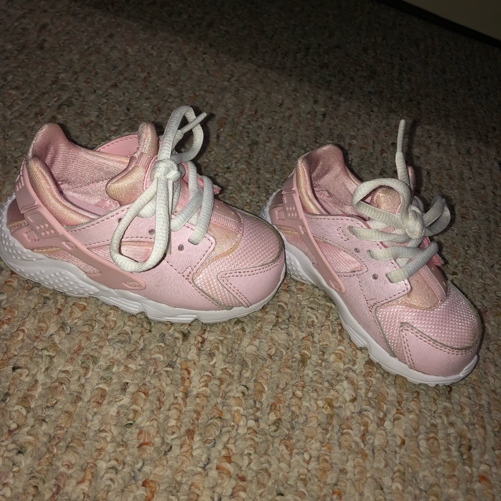 Nike Huarache Sneakers
